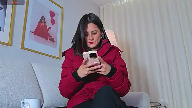 Alice milf  online show from March 20, 2026, 11:59 am