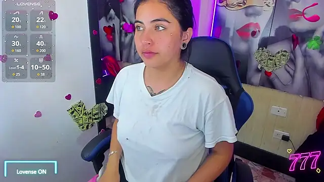  luna torres online show from July 15, 2026, 2:22 pm