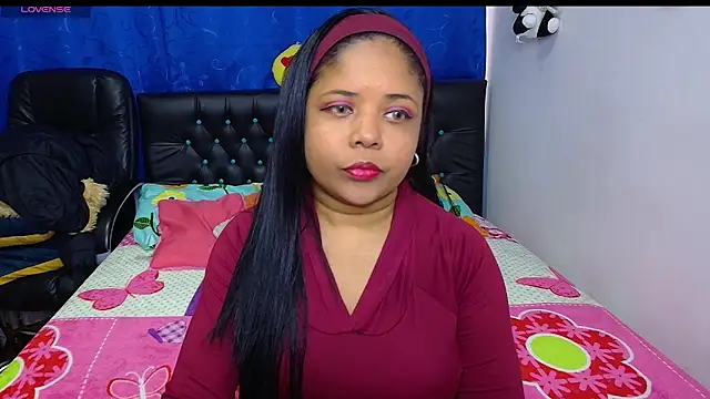 Snapshot of Melikasweetz chatting on May 19, 2026, 3:40 pm Melikasweetz online show from May 19, 2026, 3:40 pm
