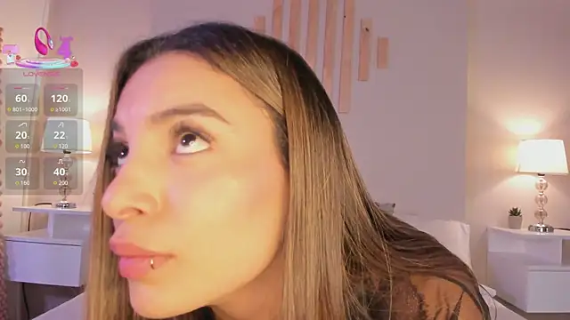 VictoriaNoah  online show from September 16, 2025, 7:26 pm