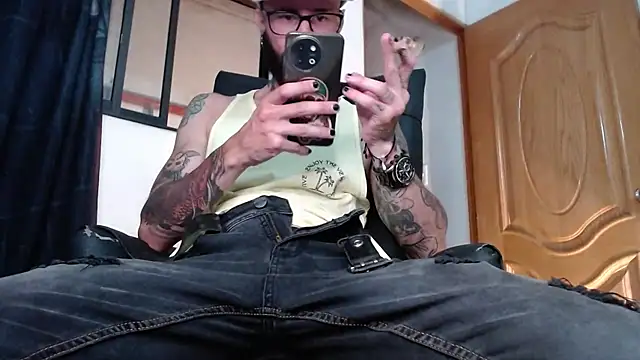 ren stipee online show from February 20, 2025, 5:44 am