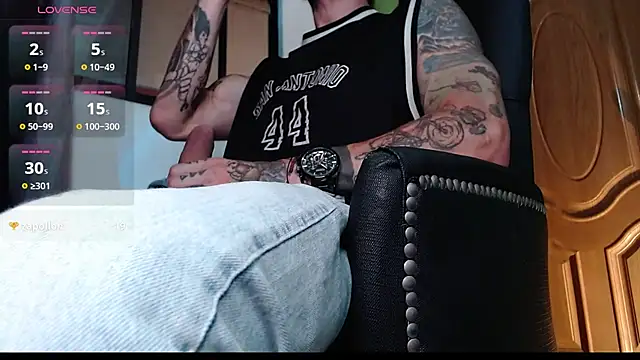 ren stipee online show from March 12, 2025, 3:35 am