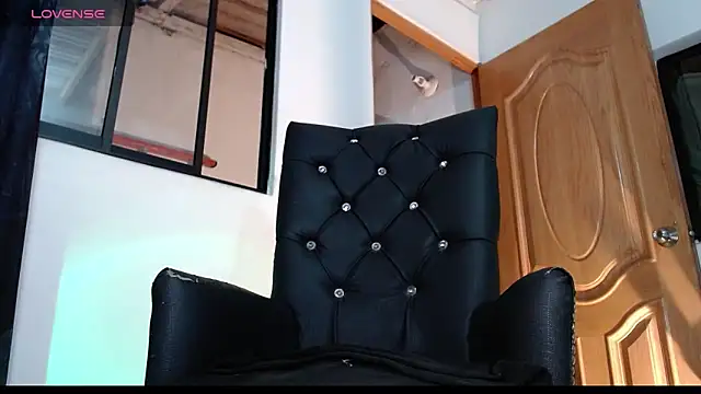 ren stipee online show from March 13, 2025, 11:27 pm