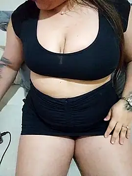 karoll 24 online show from December 21, 2025, 3:46 am