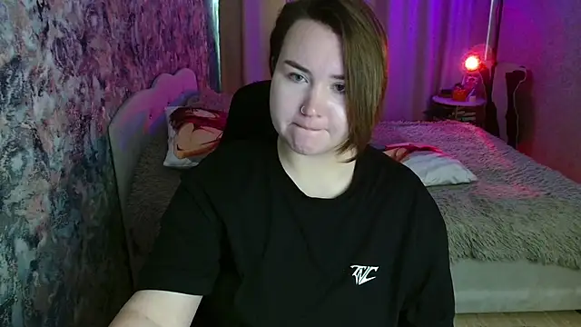 Snapshot of Jenny_Fox chatting on February 8, 2026, 7:23 am Jenny Fox online show from February 8, 2026, 7:23 am