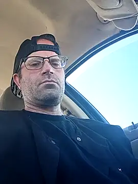 crazycam619 online show from April 14, 2026, 10:27 pm