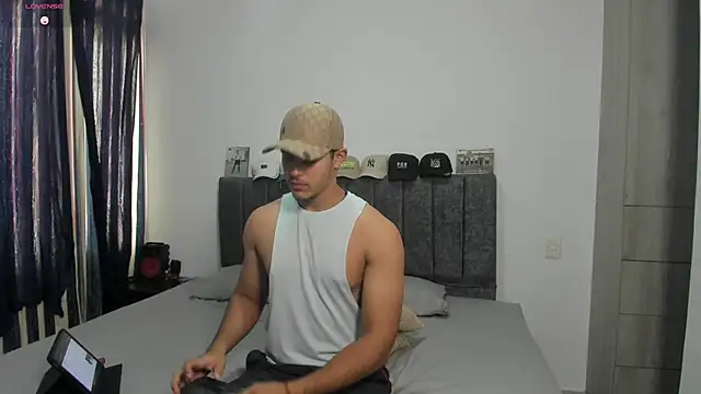 Snapshot of Iamdylan777 chatting on April 29, 2026, 5:30 pm Iamdylan777 online show from April 29, 2026, 5:30 pm