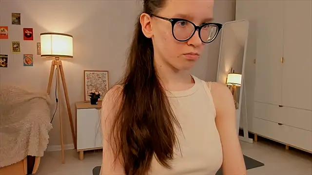 BettyBrowni online show from March 16, 2025, 7:17 pm