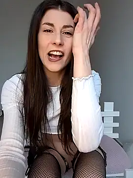 Aisha Moretti online show from February 20, 2026, 2:50 pm