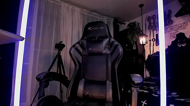 allanhurtss online show from December 6, 2024, 12:12 am