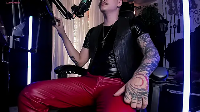 allanhurtss online show from December 14, 2024, 6:52 pm