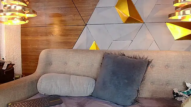 sarah banks1 online show from March 14, 2025, 7:12 pm