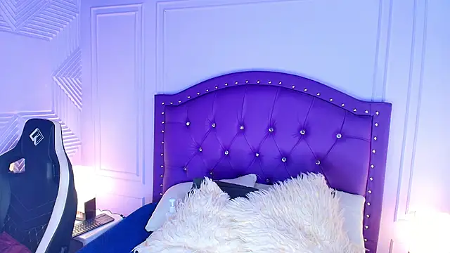 sarah banks1 online show from March 5, 2026, 3:02 am