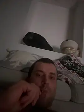 MateoKimiBi online show from December 11, 2024, 2:19 am