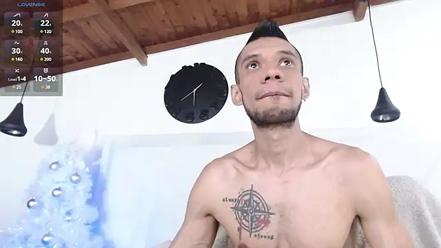 BIGZEHUZ online show from December 5, 2024, 4:44 pm