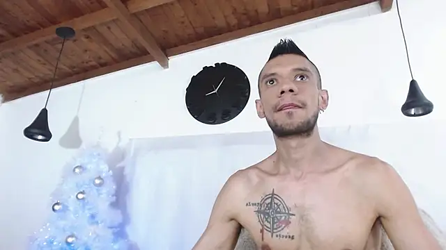 BIGZEHUZ online show from December 10, 2024, 11:30 pm