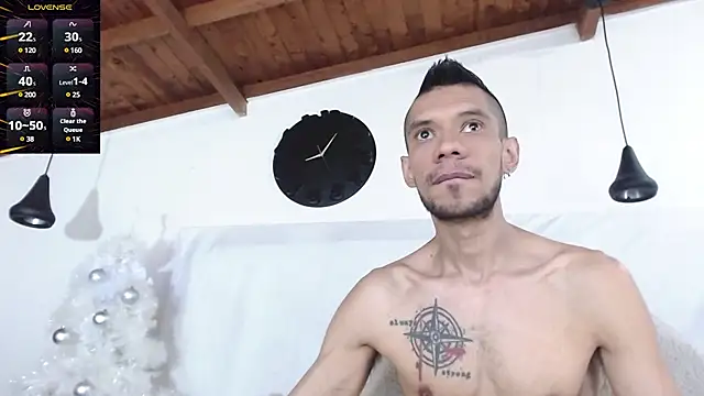 BIGZEHUZ online show from December 11, 2024, 4:31 pm