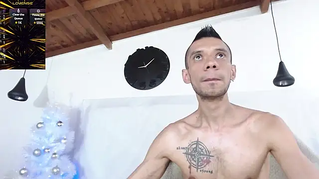 BIGZEHUZ online show from December 20, 2024, 7:28 pm