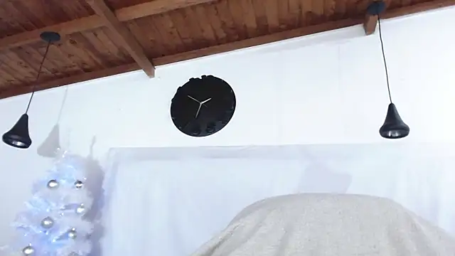 BIGZEHUZ online show from January 4, 2025, 8:06 am