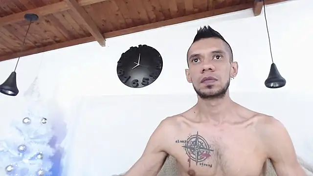 BIGZEHUZ online show from January 7, 2025, 1:24 pm