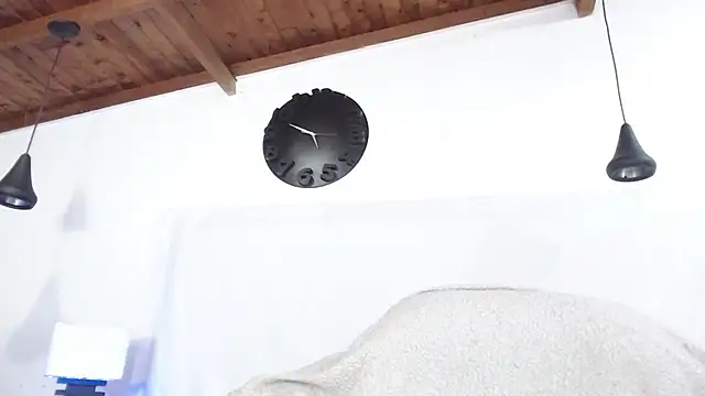 BIGZEHUZ online show from February 4, 2025, 8:24 am