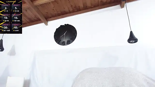 BIGZEHUZ online show from February 18, 2025, 7:43 am