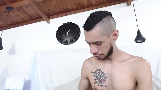 BIGZEHUZ online show from February 24, 2025, 2:15 pm