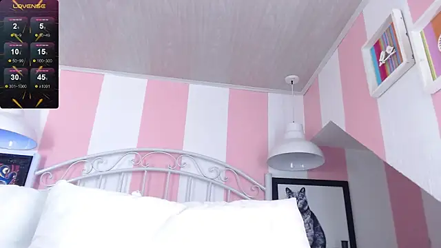 BIGZEHUZ online show from March 10, 2025, 7:10 am