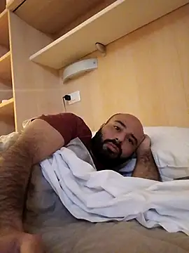 Snapshot of Denisilboss chatting on February 22, 2026, 7:34 pm Denisilboss online show from February 22, 2026, 7:34 pm