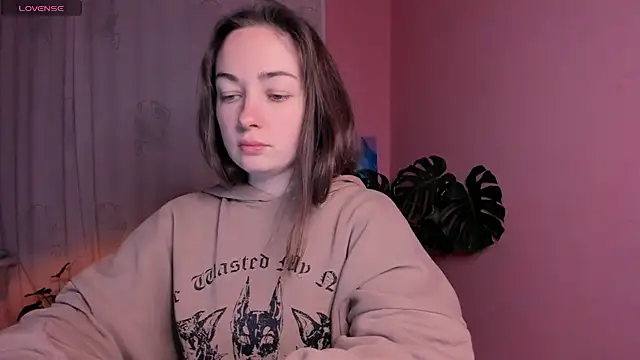 cClandesTina online show from March 15, 2025, 10:22 pm