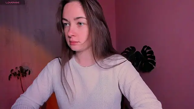 cClandesTina online show from March 20, 2025, 9:24 pm