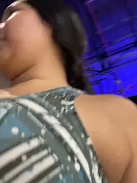 Pretty Isadora online show from December 17, 2024, 12:45 am