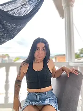 Pretty Isadora online show from December 24, 2024, 5:02 pm