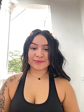 Pretty Isadora online show from December 30, 2024, 6:05 pm