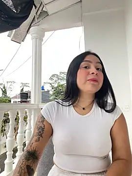 Pretty Isadora online show from January 3, 2025, 7:29 pm