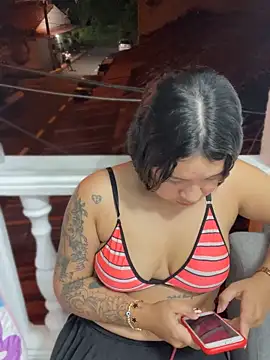 Pretty Isadora online show from January 11, 2025, 12:44 am