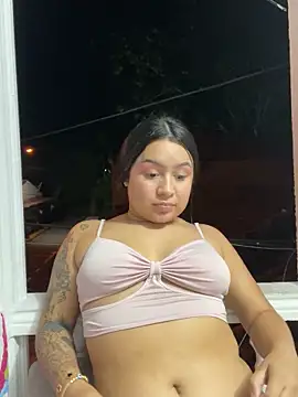 Pretty Isadora online show from February 5, 2025, 12:42 am