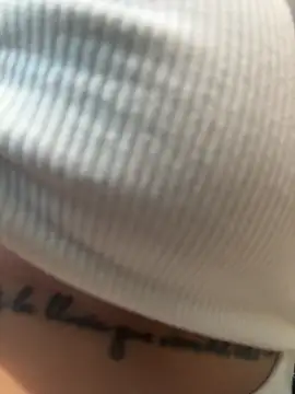 Pretty Isadora online show from March 29, 2026, 8:09 pm