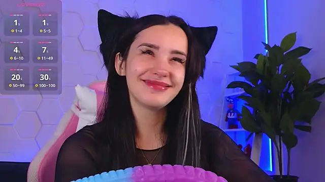 EvaCanton online show from December 4, 2024, 2:59 pm