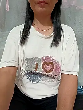 Snapshot of Asian_girl13 chatting on July 12, 2026, 1:02 pm Asian girl13 online show from July 12, 2026, 1:02 pm