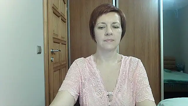 LoraLoraMay online show from November 20, 2025, 3:23 pm