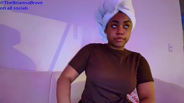 BriannaBrave online show from March 25, 2026, 1:00 am