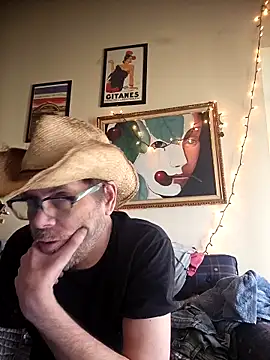 Snapshot of Geaux_Again chatting on March 1, 2025, 6:32 pm Geaux Again online show from March 1, 2025, 6:32 pm