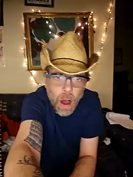 Snapshot of Geaux_Again chatting on March 18, 2025, 2:15 am Geaux Again online show from March 18, 2025, 2:15 am