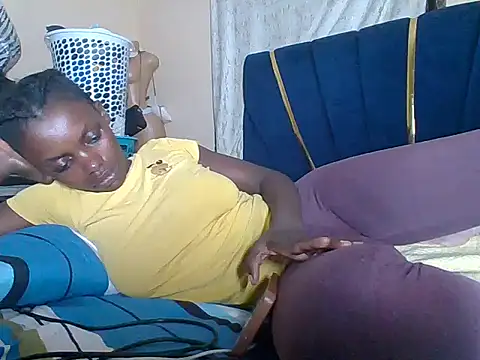 Snapshot of awino001 chatting on January 12, 2026, 9:09 pm awino001 online show from January 12, 2026, 9:09 pm