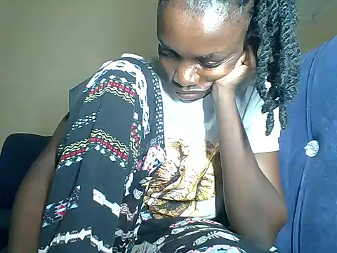 Snapshot of awino001 chatting on January 31, 2026, 8:18 pm awino001 online show from January 31, 2026, 8:18 pm