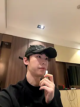 1a1a1alll online show from October 13, 2025, 2:39 pm