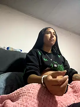 luna asss online show from October 28, 2025, 3:14 pm