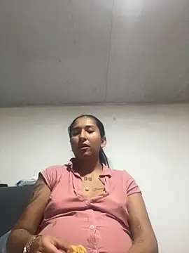 luna asss online show from November 14, 2025, 7:56 pm