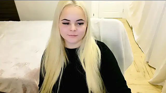 lovely-eyes online show from December 16, 2024, 5:38 am